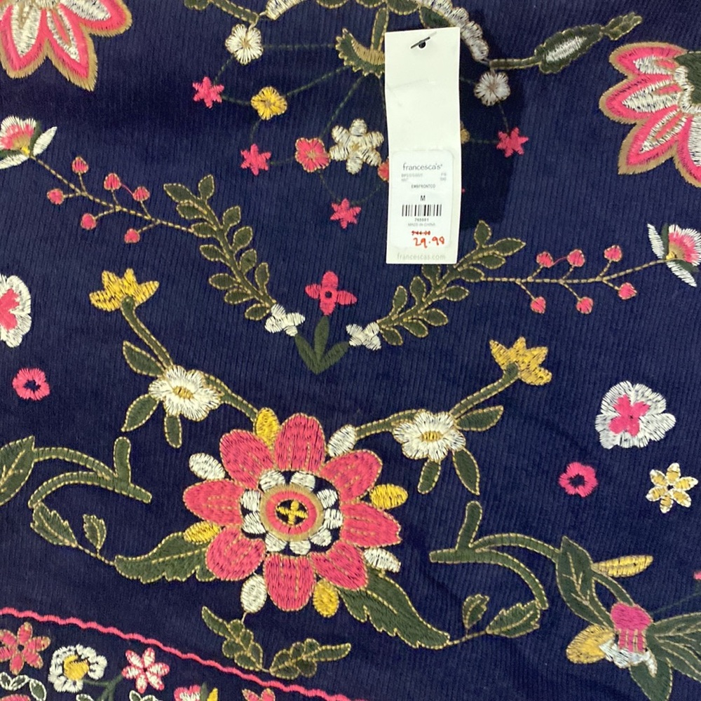 Francesca’s Collection- medium - Picture 2 of 6